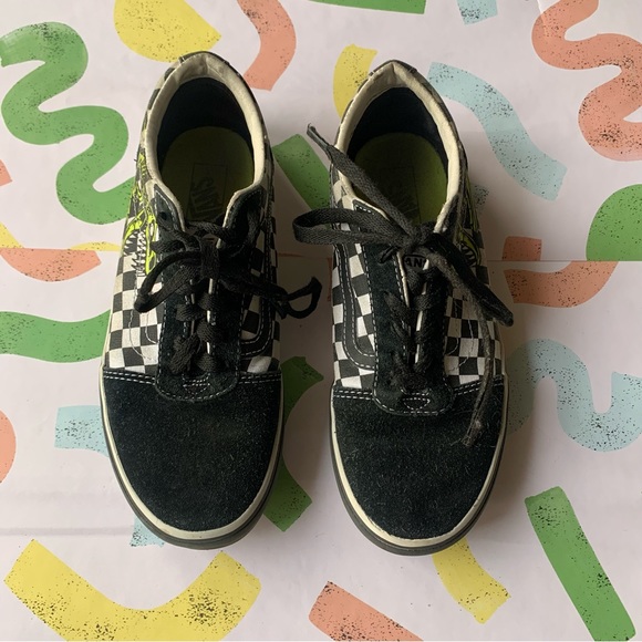 Vans Ward Dino Checkerboard T Rex Old Skool Low Skate Shoes Sneakers Size 4Y - Picture 2 of 8